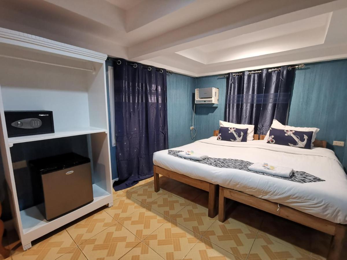 Pescadores Suites Moalboal Exterior photo