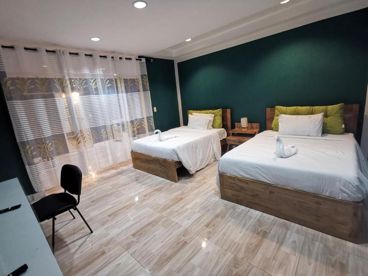 Pescadores Suites Moalboal Exterior photo